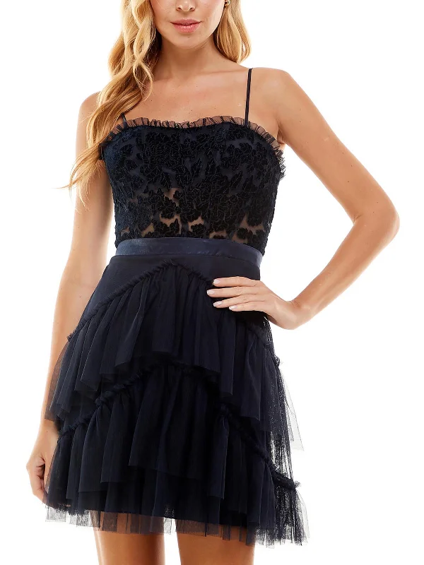 Weekend Hot Picks Womens Velvet Applique Fit & Flare Dress