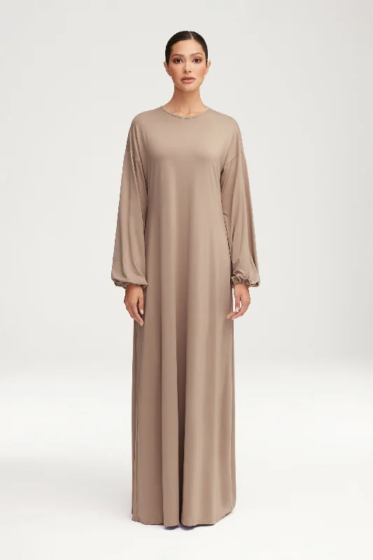 Weekend Steals and Deals Afiyah Jersey Maxi Dress - Taupe