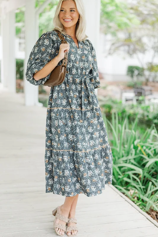Weekend Price Drops All So Serious Black Floral Midi Dress