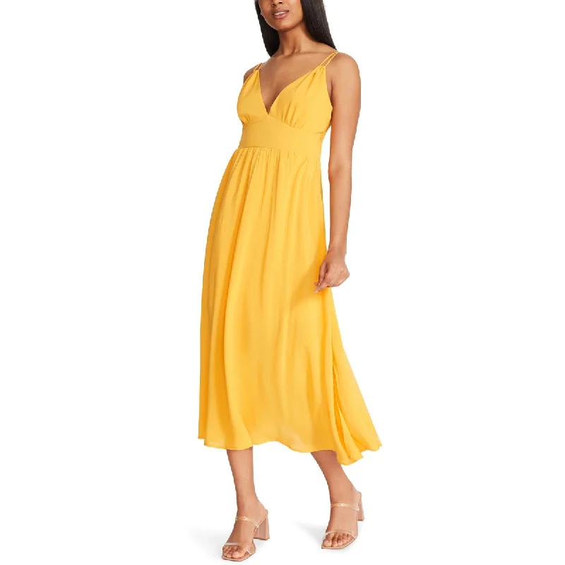 Weekend Exclusive Discounts BB Dakota by Steve Madden Womens Challi Smocked Back Midi Dress