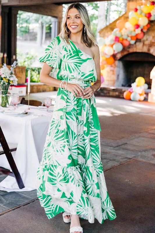 Weekend Exclusive Offers You’ll Love Beachside Beauty Green Palm Maxi Dress