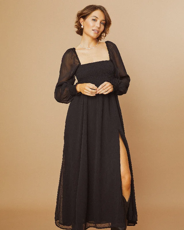 Today’s Flash Sale Classic Smocked Maxi Dress
