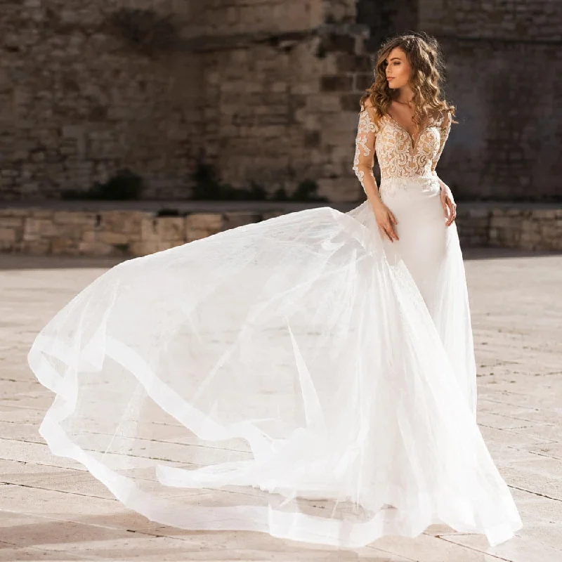 Last Chance Sale Elegant Mermaid Long Sleeve Beach Wedding Dress