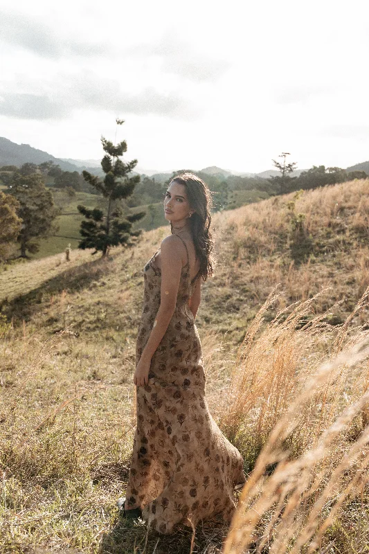 Hurry, While Stocks Last Fia Midi Dress - Tan Floral