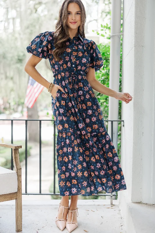 Weekend Shopping Spree Pinch: Looking Your Way Navy Blue Floral Midi Dress