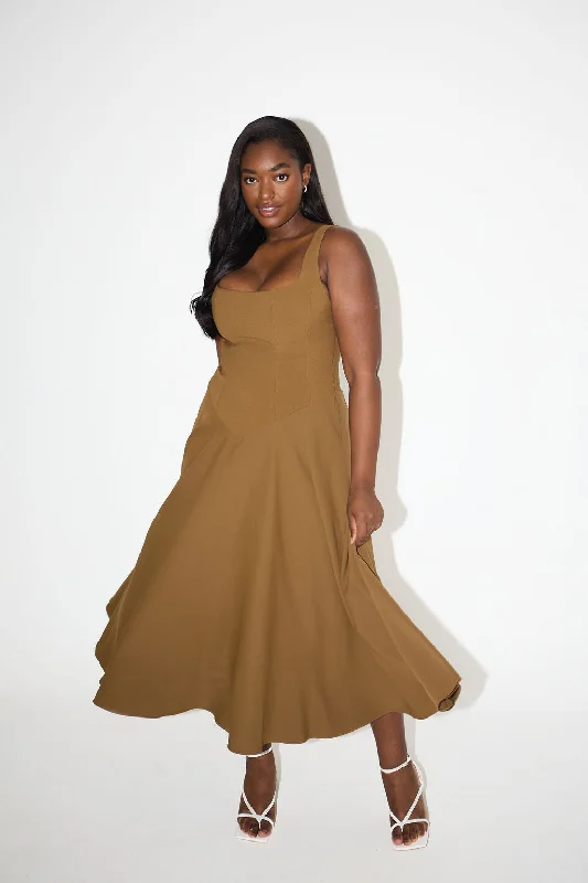 Last Chance Sale The Ultimate Muse Low Waist Square Neck Midi Dress
