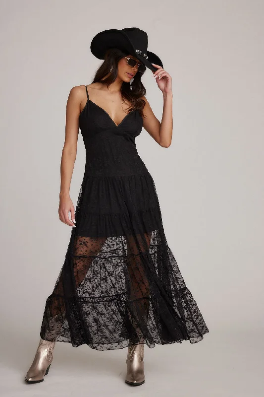 Willa Black Lace Maxi Dress