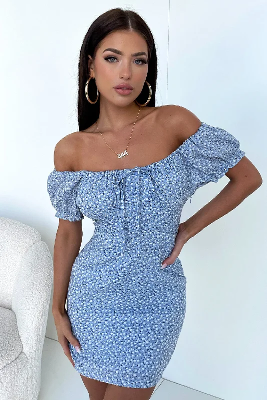 Weekend Offers Galore Alma Dress - Blue Floral