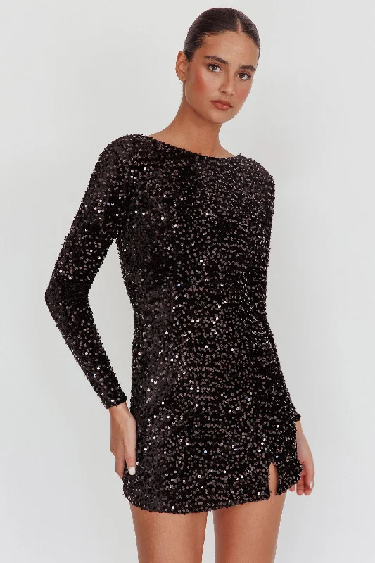 Weekend Steals Demure Long Sleeve Open Back Dress Sequin Black