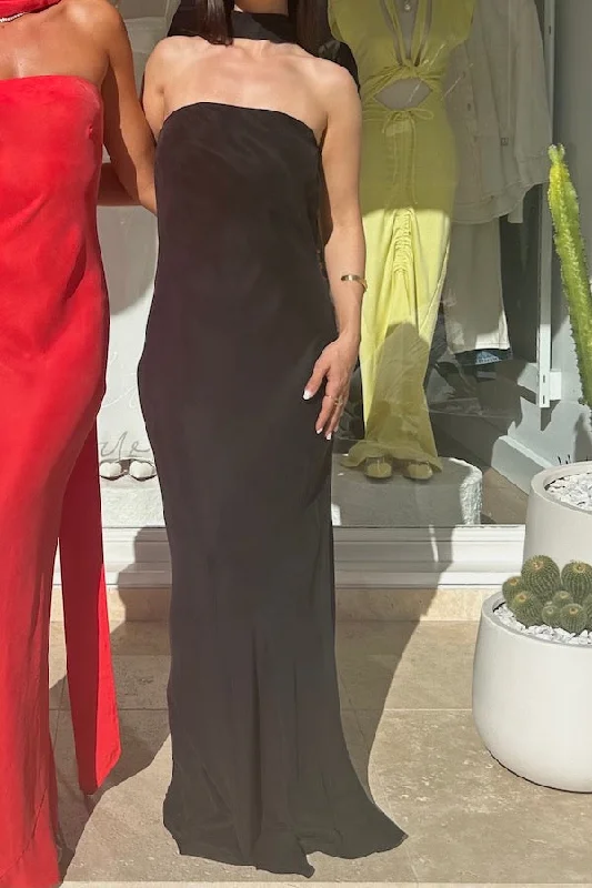 Season-End Deals Blissful Bias Midi Dress Black