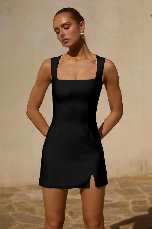 REIGN MINI DRESS - BLACK