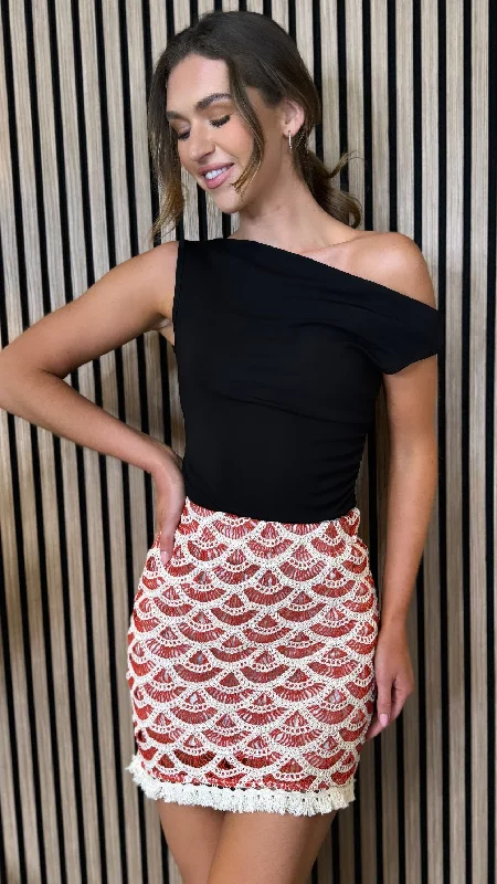 Weekend Bargain Deals Veronica Red & Cream Printed Crochet Trimmed Mini Skirt