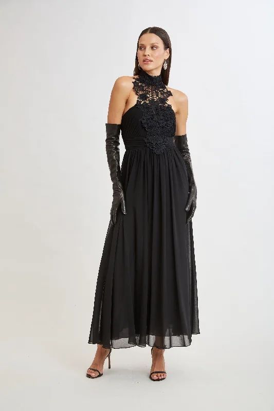 Flash Offer Lace Applique Chiffon Halter Gown