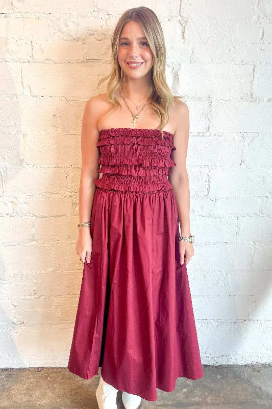 Instant Savings Stunningly Strapless  Smocked Dress