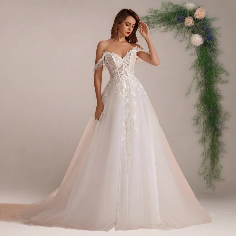 Weekend Hot Savings A-Line Sweetheart Lace Off Shoulders Bridal Gown