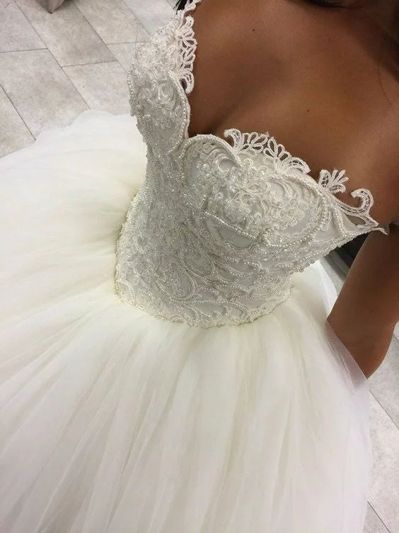 Flash Sale Ball Gown Wedding Dresses Romantic Sweetheart Beading Sexy Big Bridal Gown JKW199