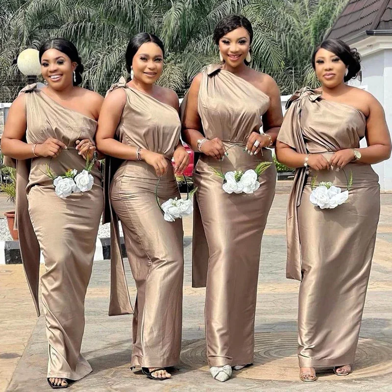Last Chance Sale Champagne One-Shoulder Elegant Mermaid Long Bridesmaid Dress