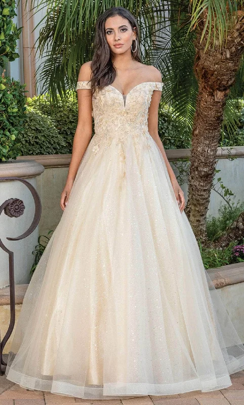 Seasonal Sale Dancing Queen 4316