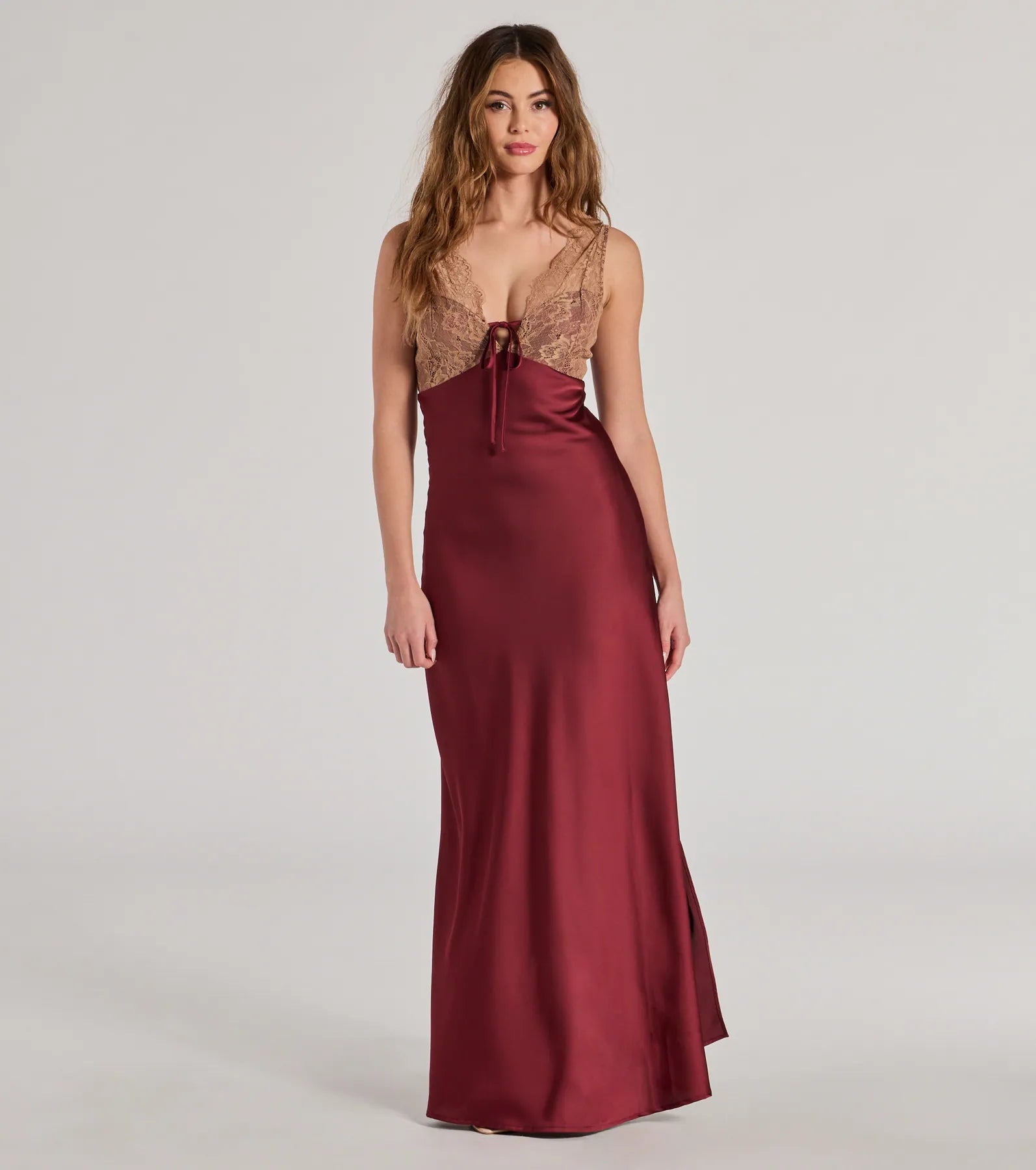 Weekend Clearance Frenzy Deirdre Satin and Lace Sleeveless Mermaid Dress
