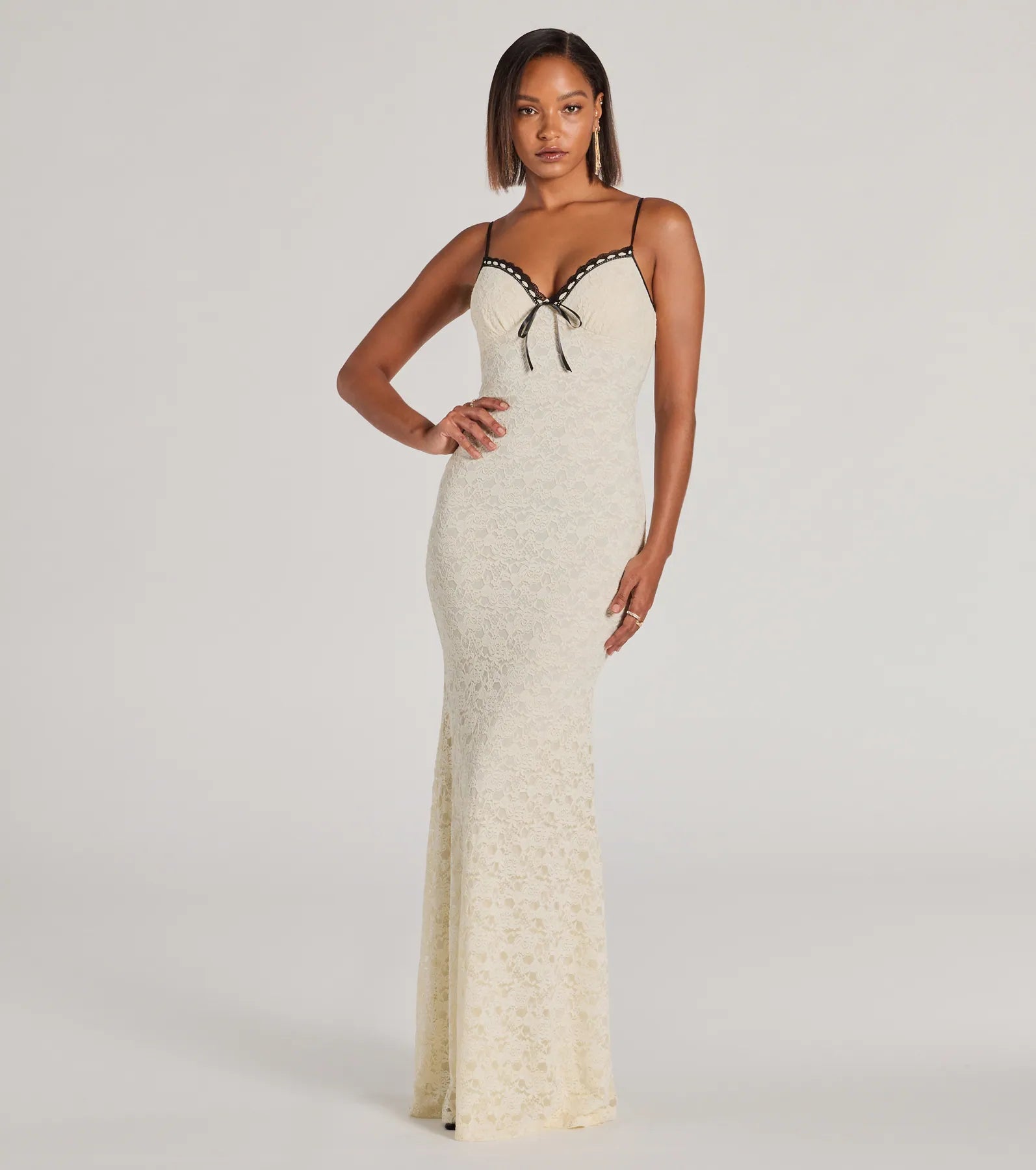 Weekend Markdowns Galore Glinda V-Neck Bow Lace Mermaid Formal Dress