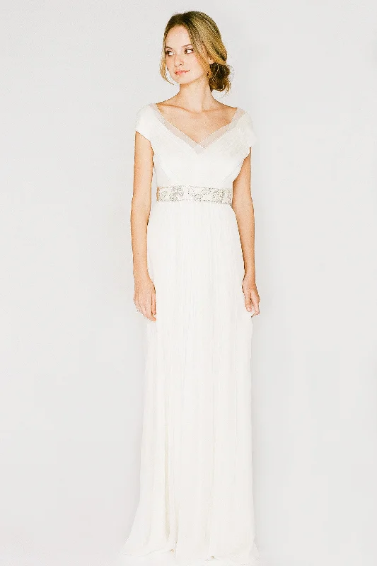 Weekend Wonders HB6565 Elegant Alternative Wedding Dress