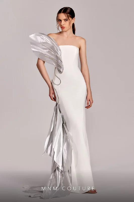 Instant Savings MNM Couture G1824