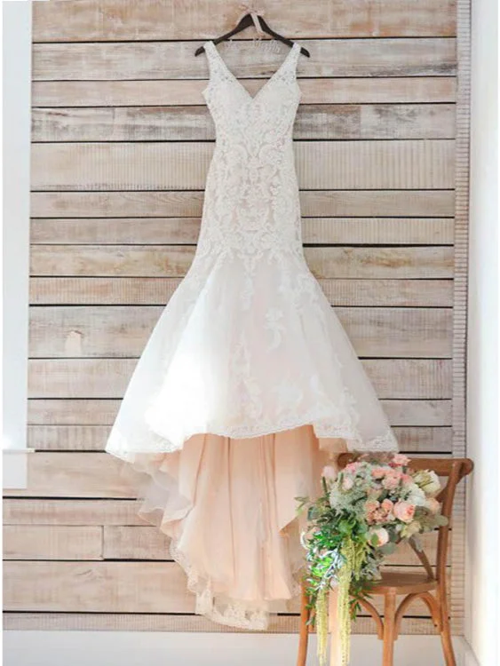 Weekend Price Drop Frenzy Open Back Wedding Dresses Straps V-neck Mermaid Sweep Train Romantic Bridal Gown JKW237