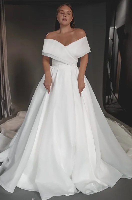 Weekend Only Steals Plus Size Organza Wedding Dress Cardi